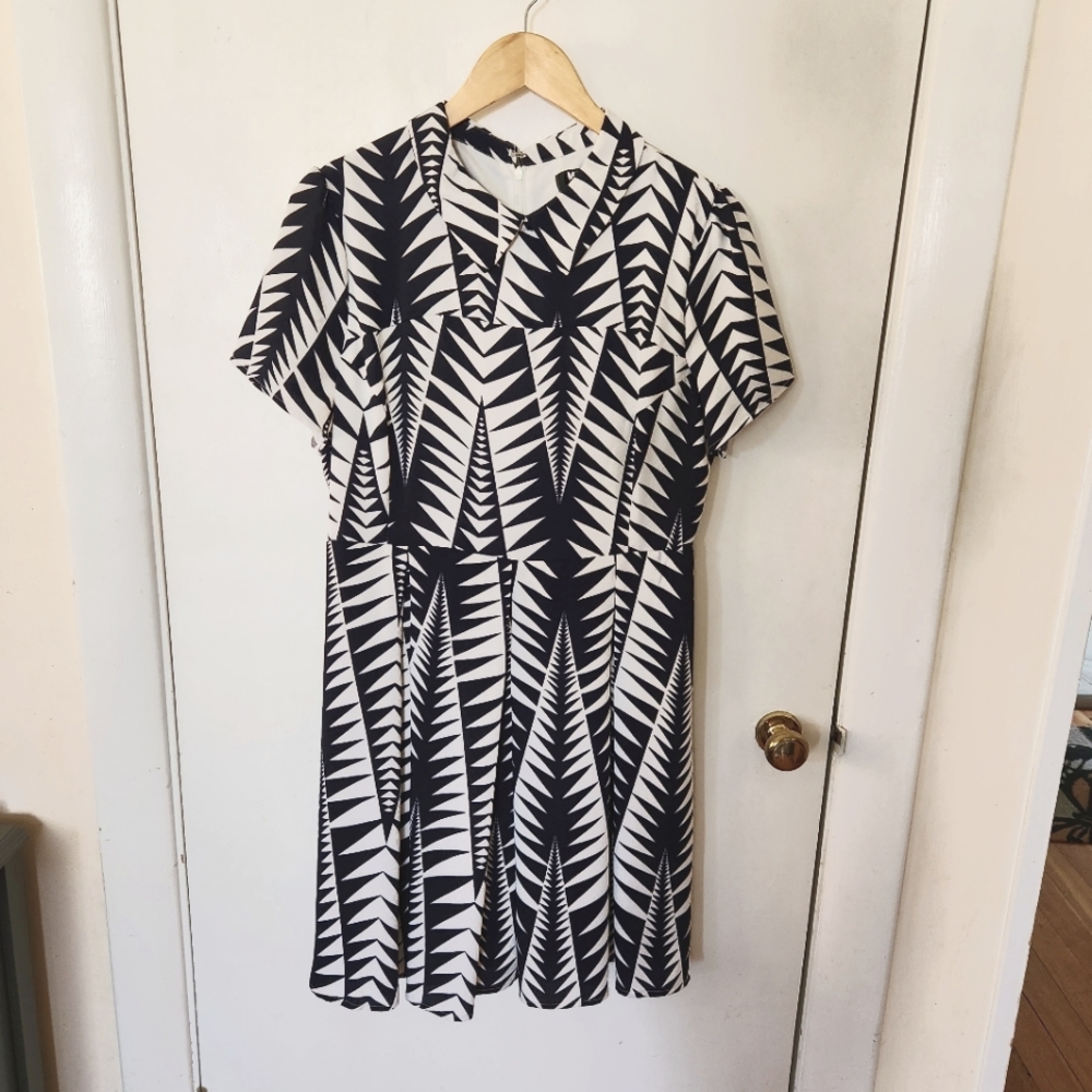 Abstract-Print Day Dress
